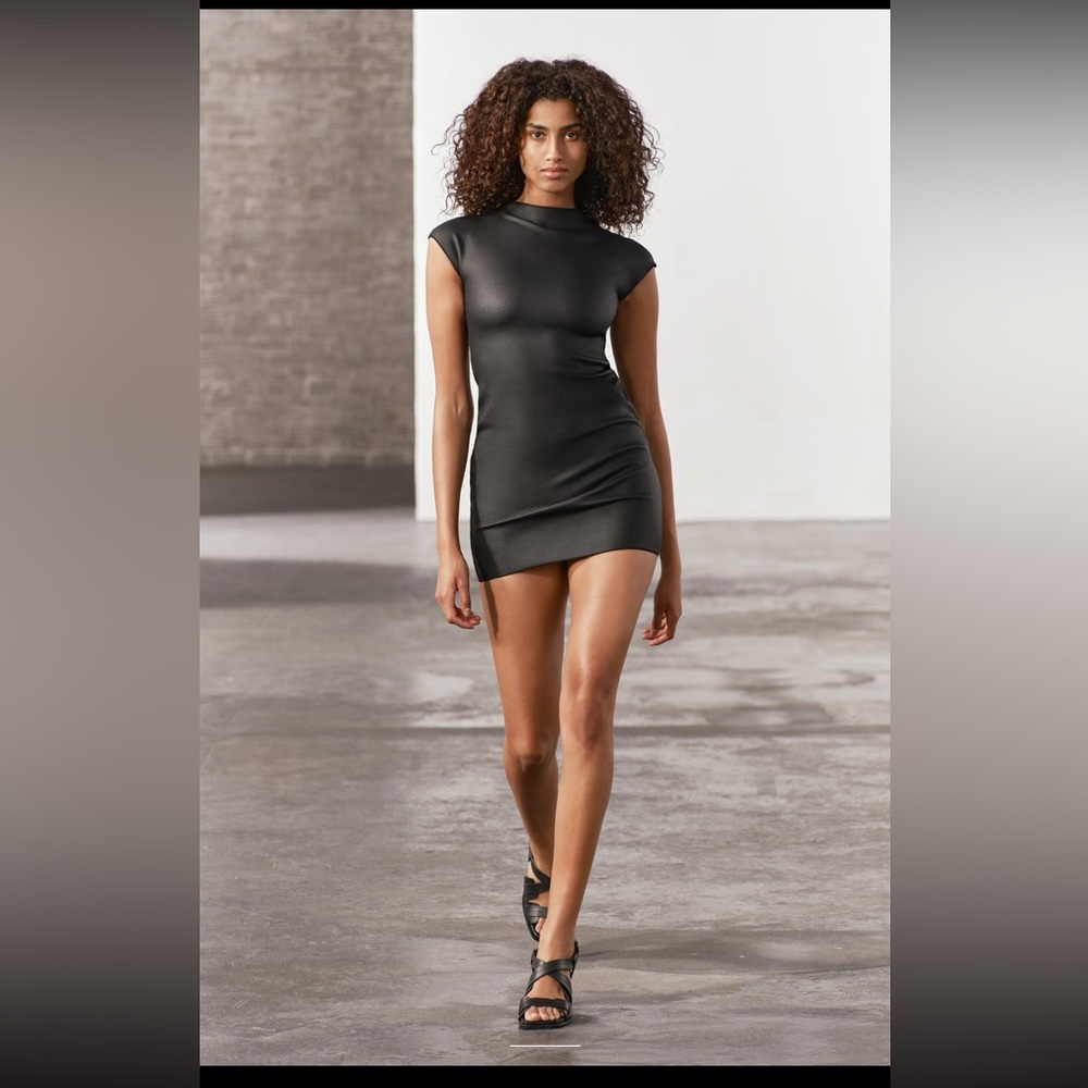 Zara short stretch knot dress - NWT